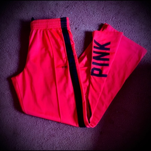 PINK VICTORIA SECRET - Picture 3 of 4